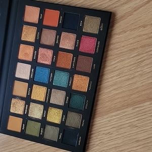 Artemis Alter Ego palette